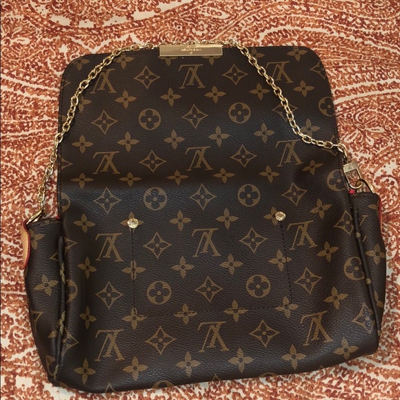 Dooney & Burke Bag - Picture 9 of 11